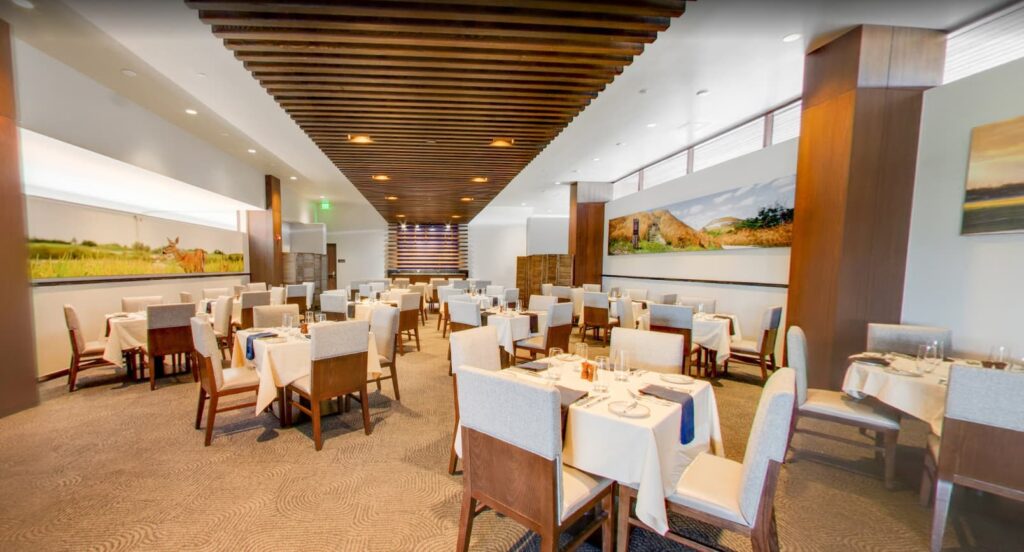 Fin and Feather Restaurant in Florida Streamsong Resort