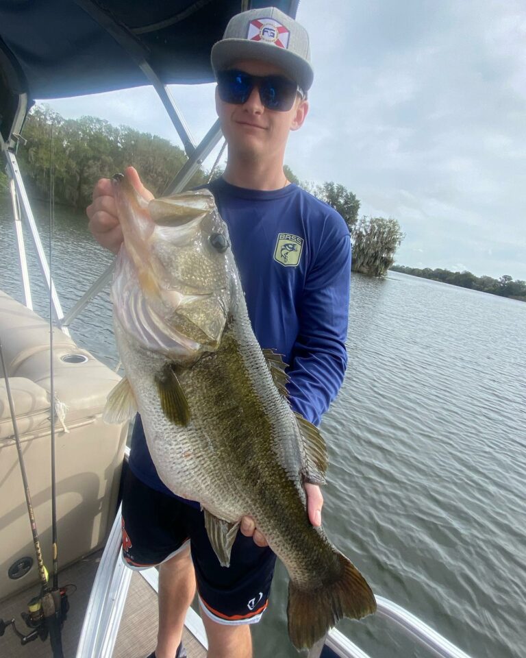 Congratulations to Nolan Hilleren from Winter Park, FL, on joining Streamsong’s Bass Fishing Hall of Fame with this 9.12lb lunker…
